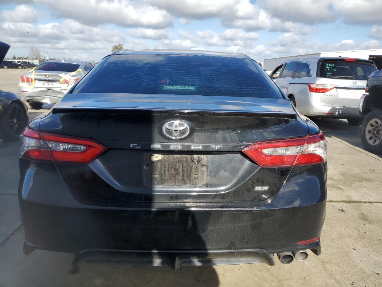 2018 TOYOTA CAMRY L - Image 6