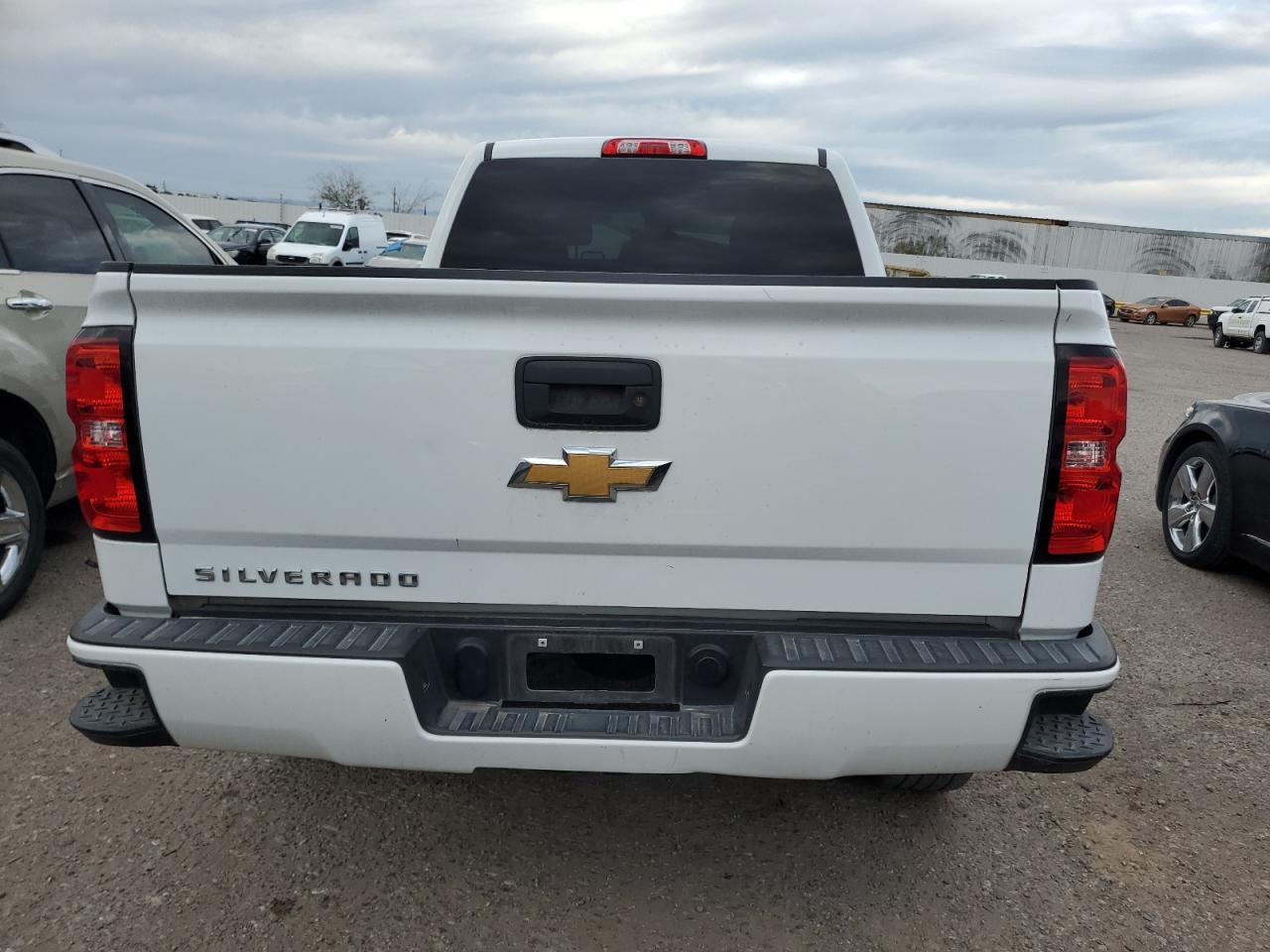 2018 CHEVROLET SILVERADO - Фото 6