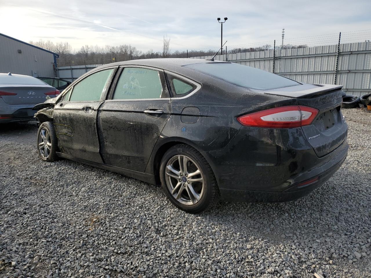 2015 FORD FUSION TIT - Фото 2