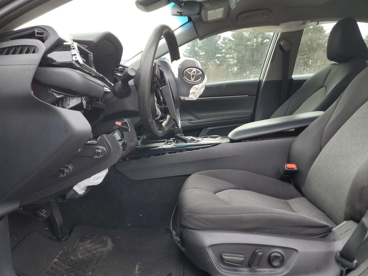 2018 TOYOTA CAMRY L - Image 7