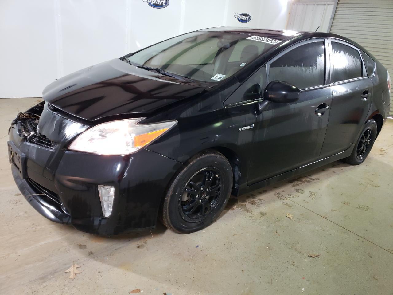 2015 TOYOTA PRIUS