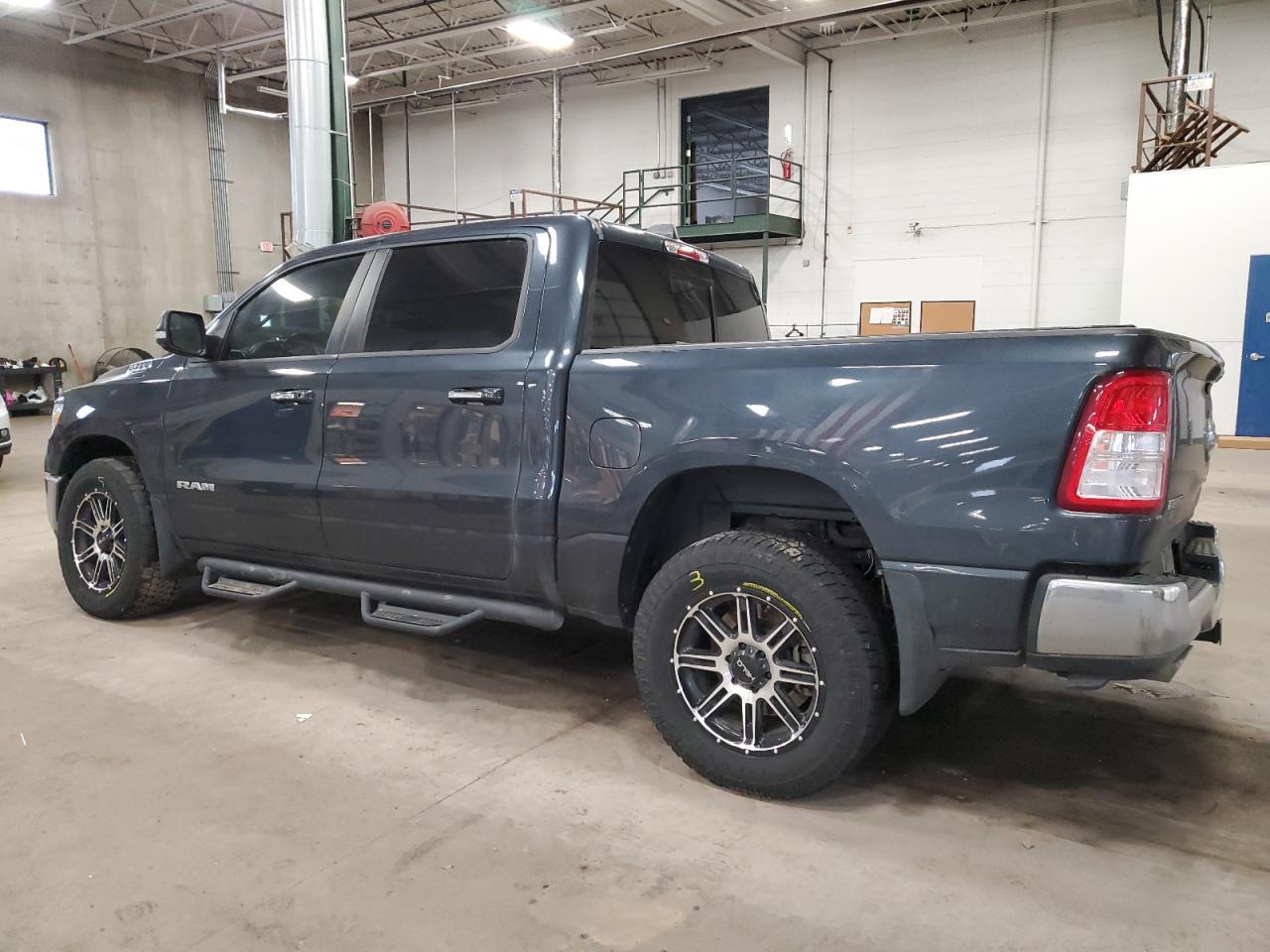 2019 RAM 1500 BIG H - Фото 2