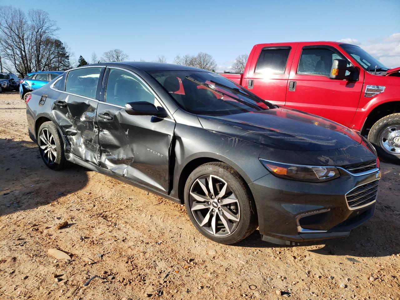 2017 CHEVROLET MALIBU LT - Image 4