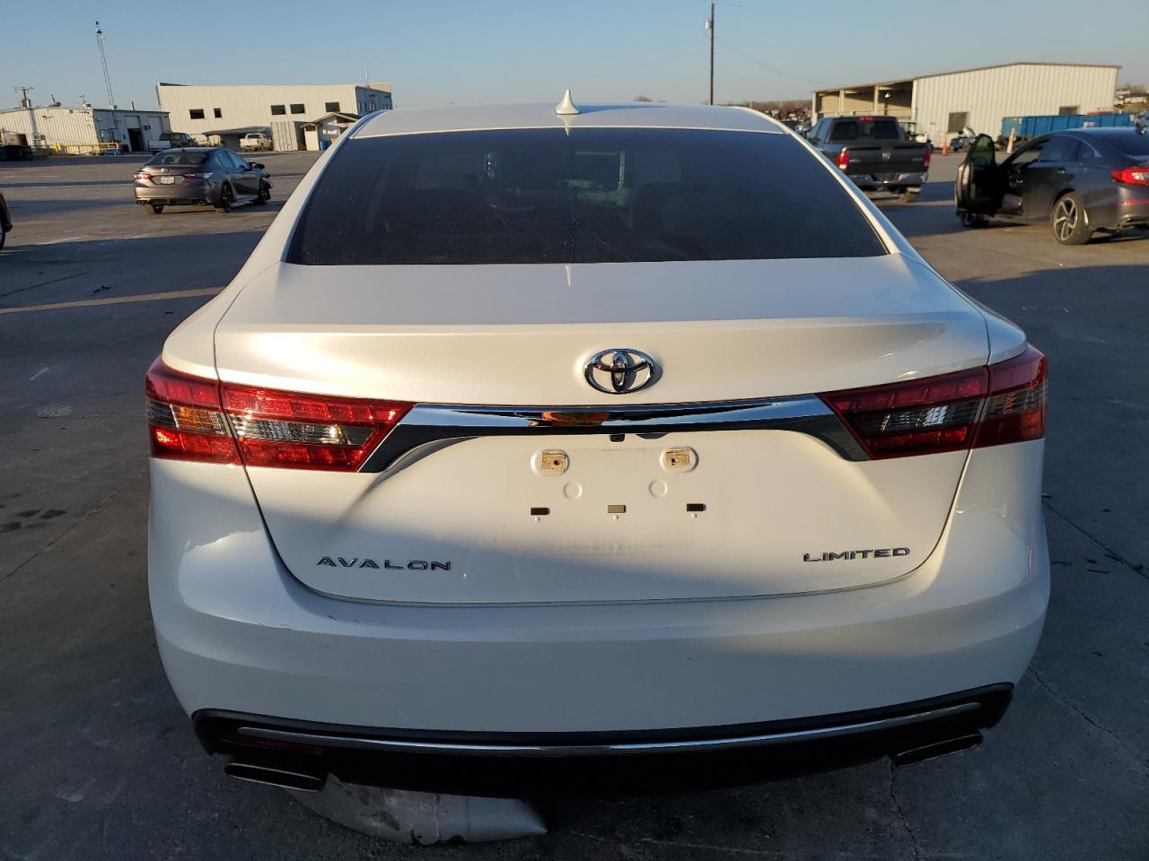 2016 TOYOTA AVALON XLE - Фото 6