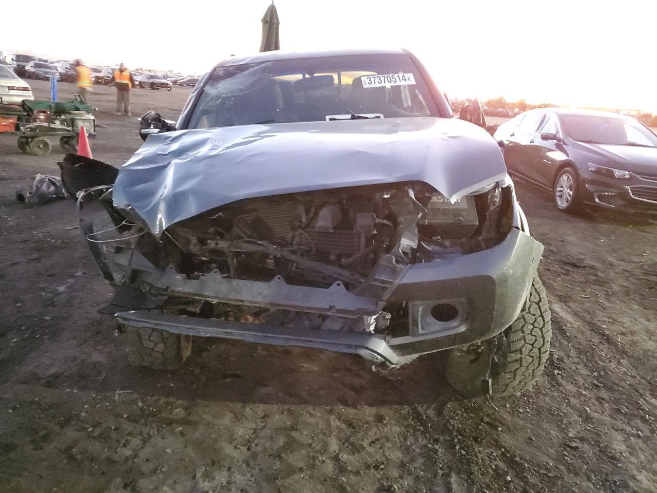 2016 TOYOTA TACOMA DOU - Image 5
