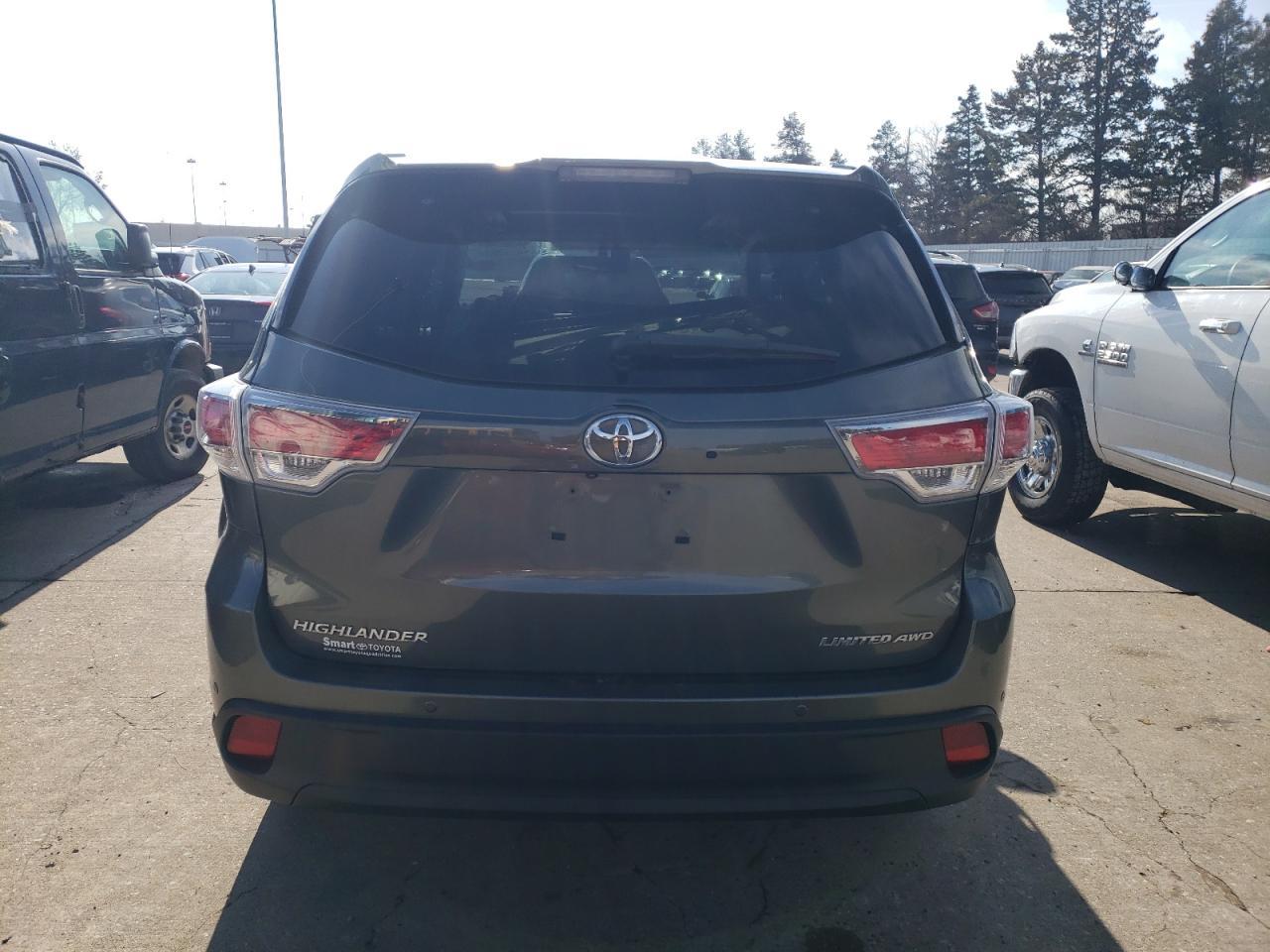 2014 TOYOTA HIGHLANDER - Image 6
