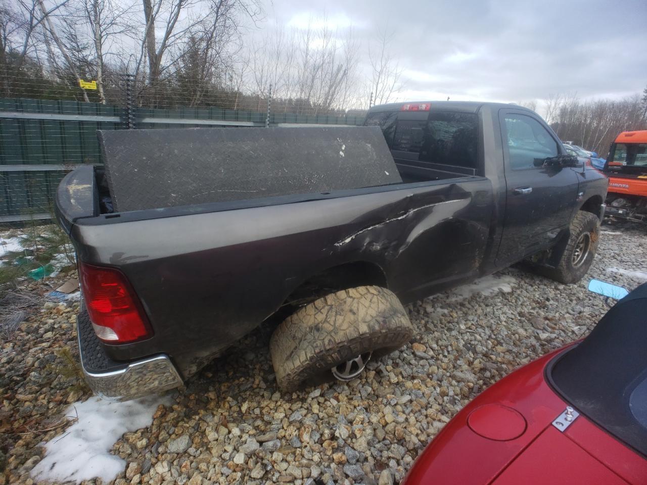 2018 RAM 2500 SLT - Image 3