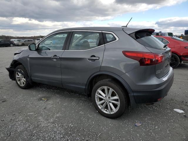 2018 Nissan Rogue Sport S - Image 2