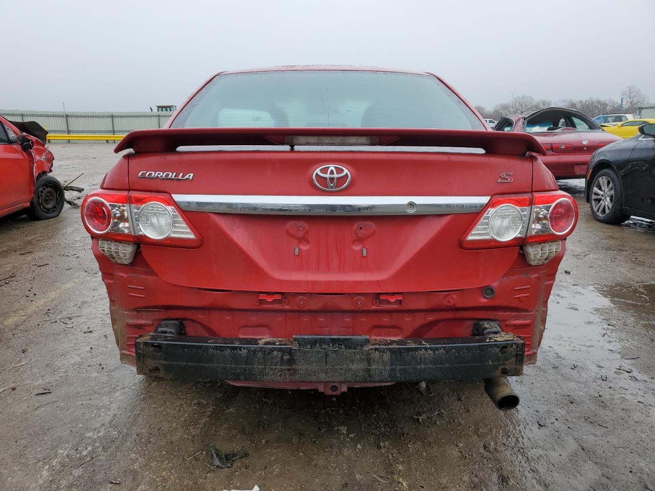 2013 TOYOTA COROLLA BA - Фото 6