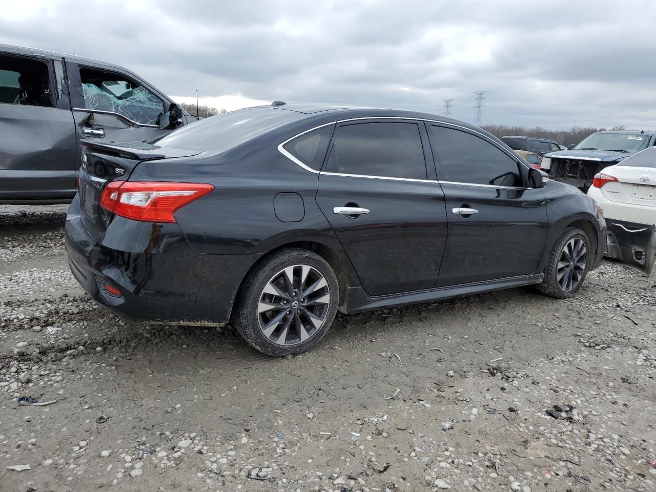 2017 NISSAN SENTRA S - Фото 3