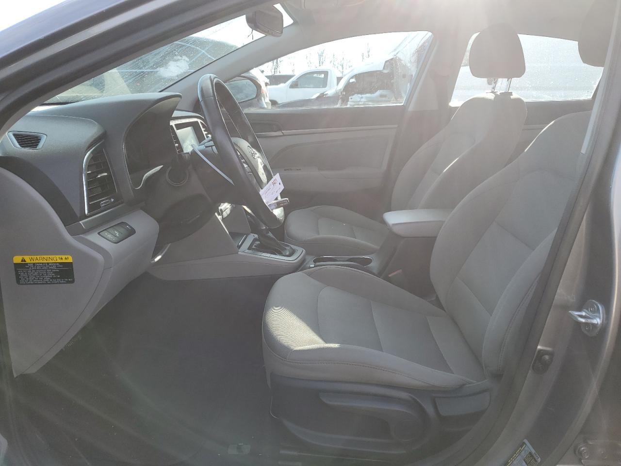 2018 HYUNDAI ELANTRA SE - Image 7
