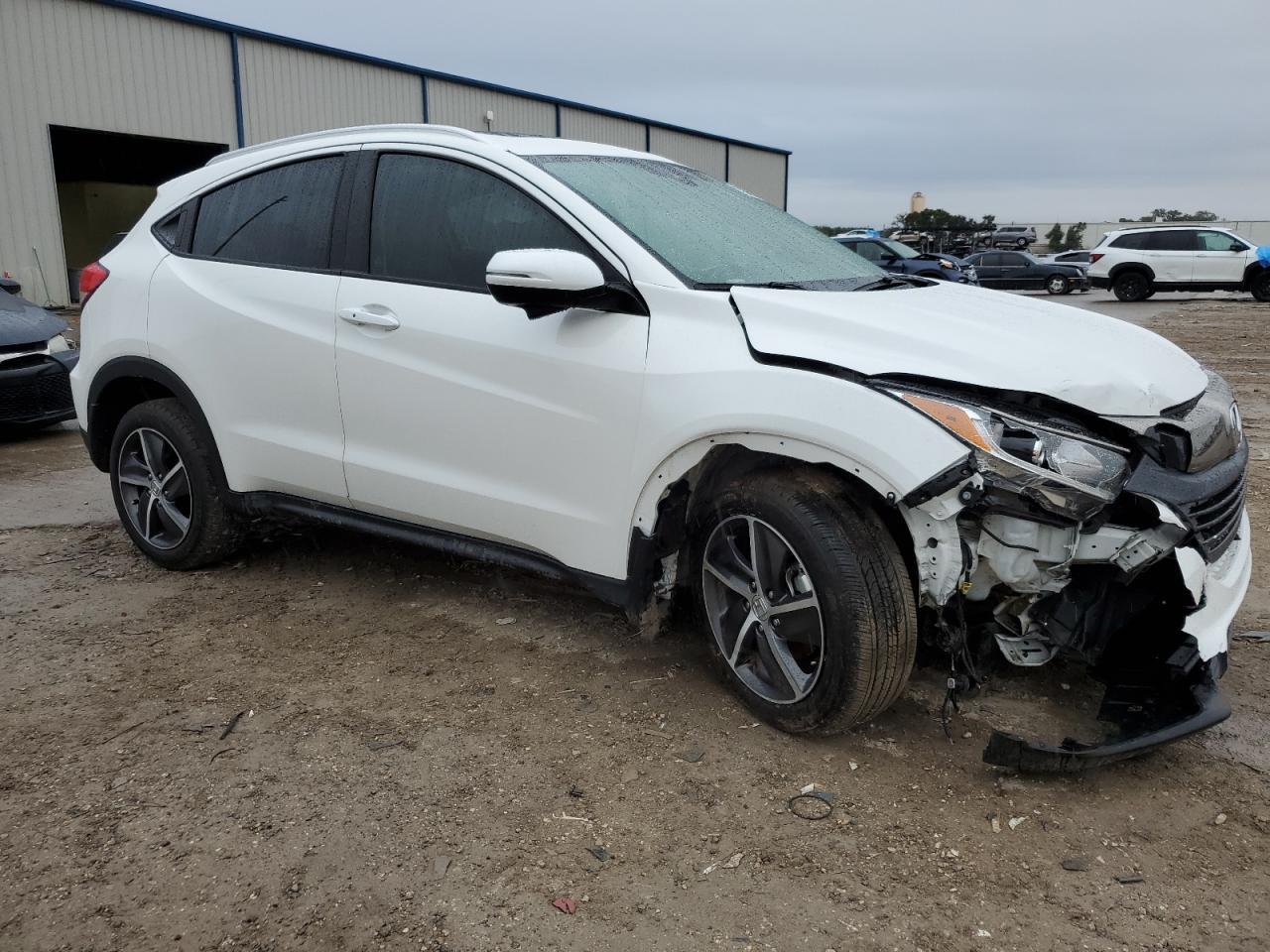 2022 HONDA HR-V EXL - Image 4