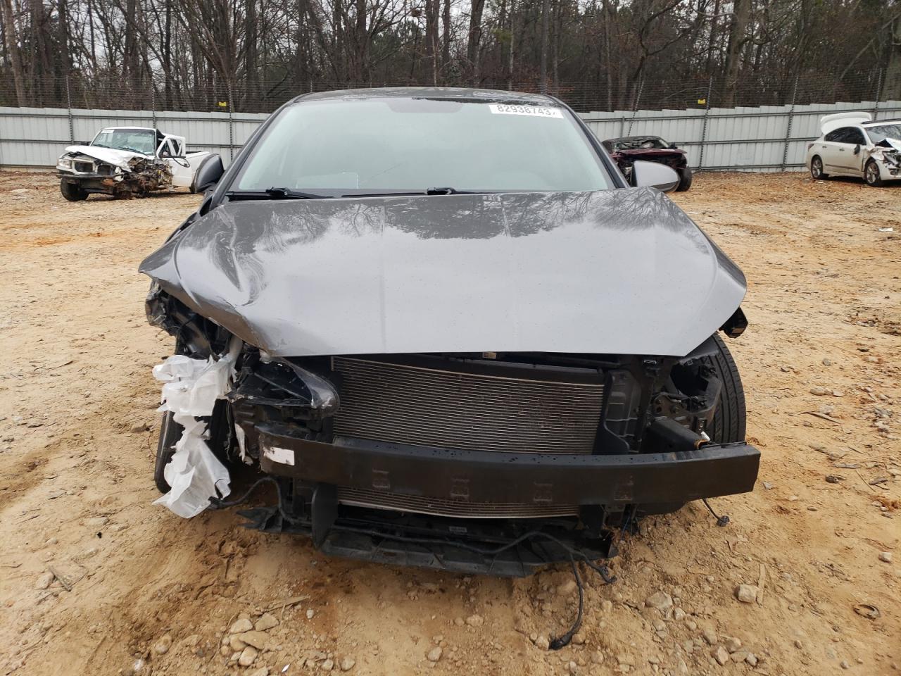 2019 HYUNDAI ELANTRA SE - Фото 5