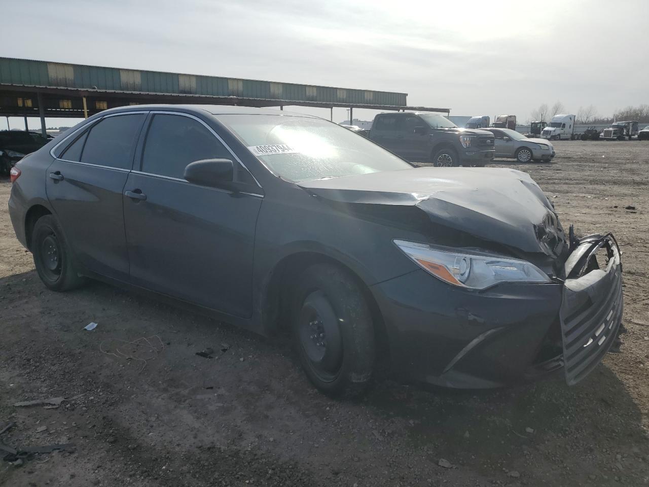 2016 TOYOTA CAMRY LE - Фото 4