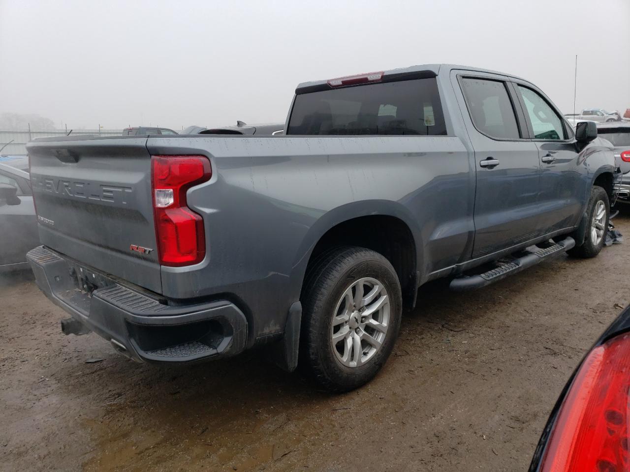 2021 CHEVROLET SILVERADO - Фото 3