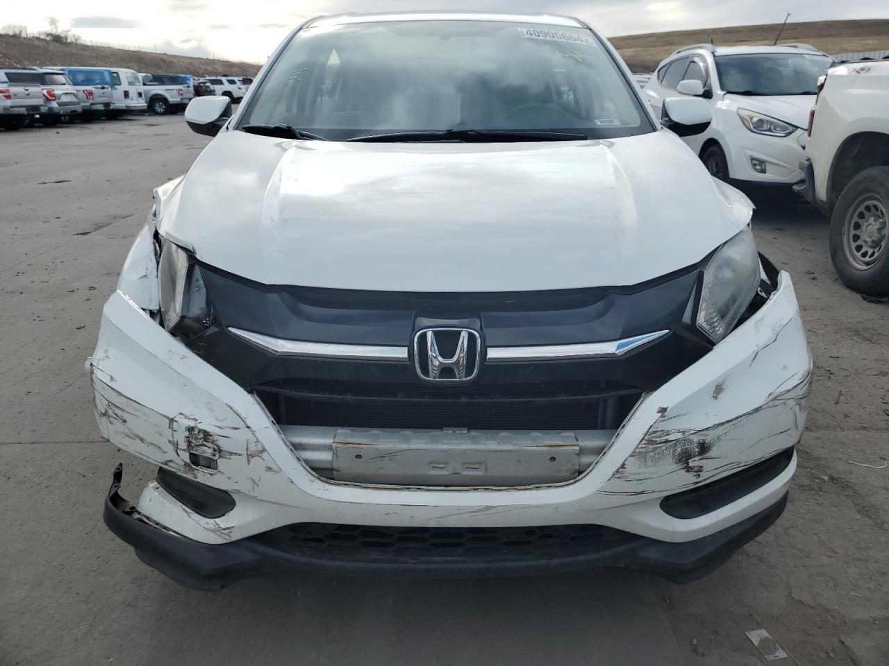 2018 HONDA HR-V LX - Image 5