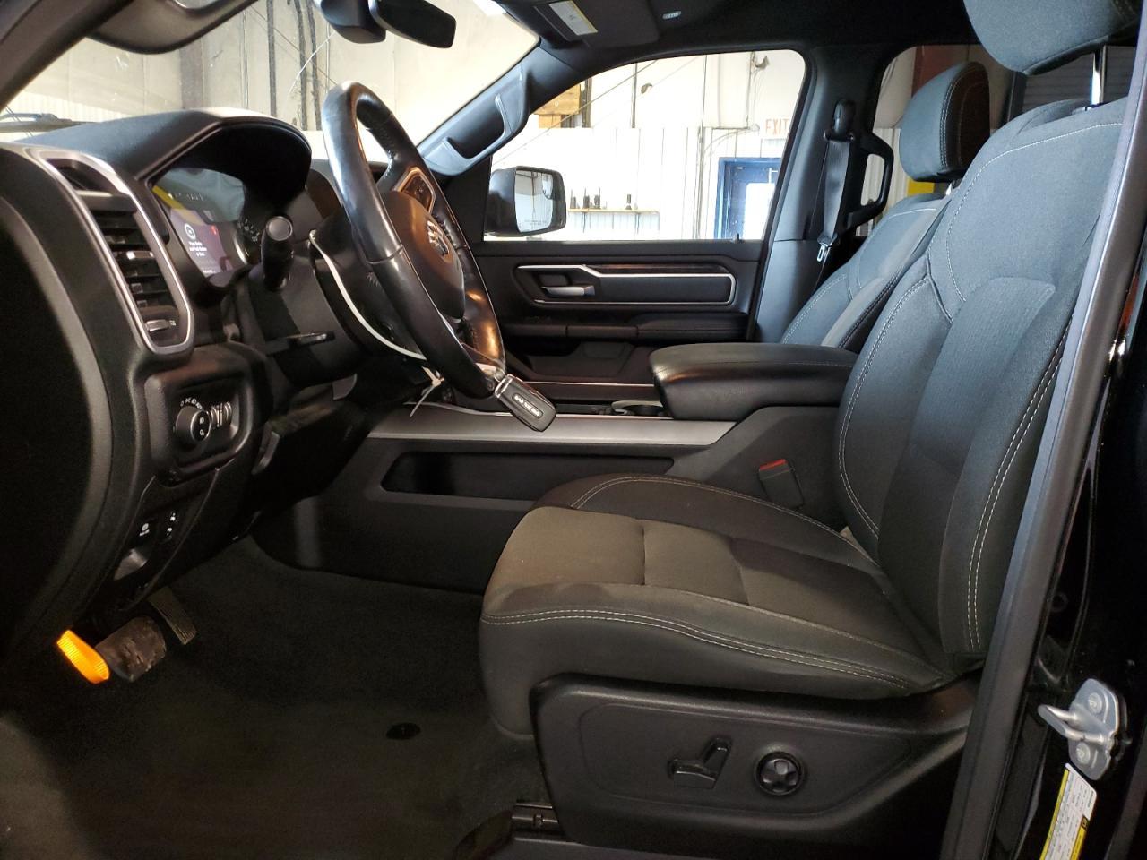 2019 RAM 1500 BIG H - Фото 7