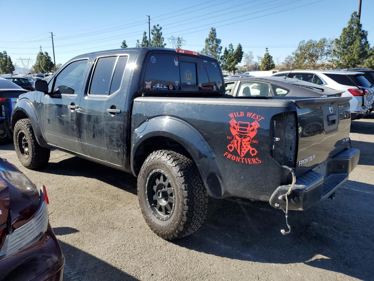 2019 NISSAN FRONTIER S - Фото 2