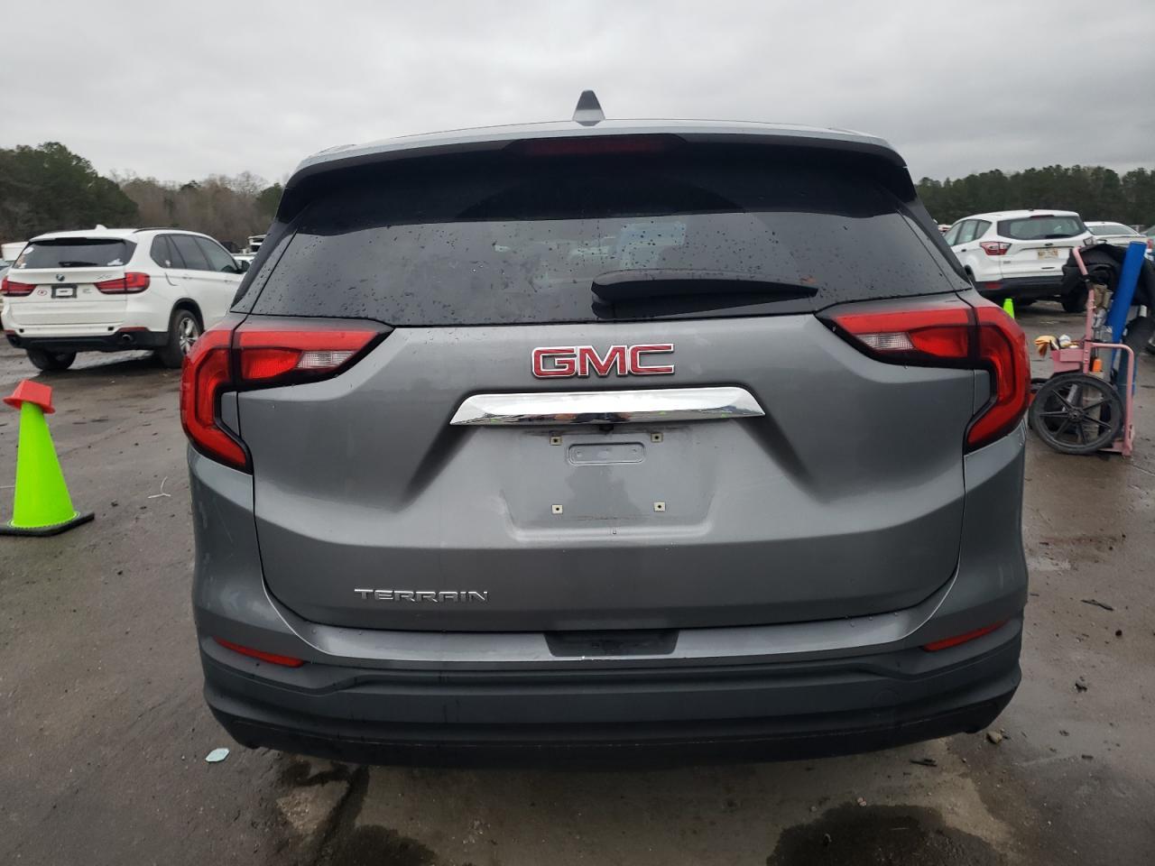 2018 GMC TERRAIN SL - Image 6