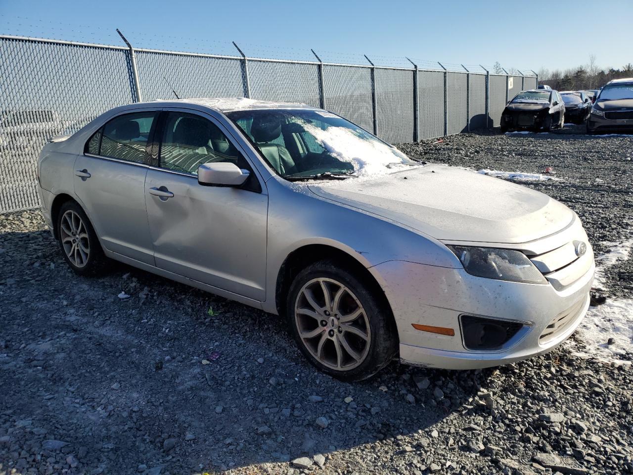 2012 FORD FUSION SEL - Image 4