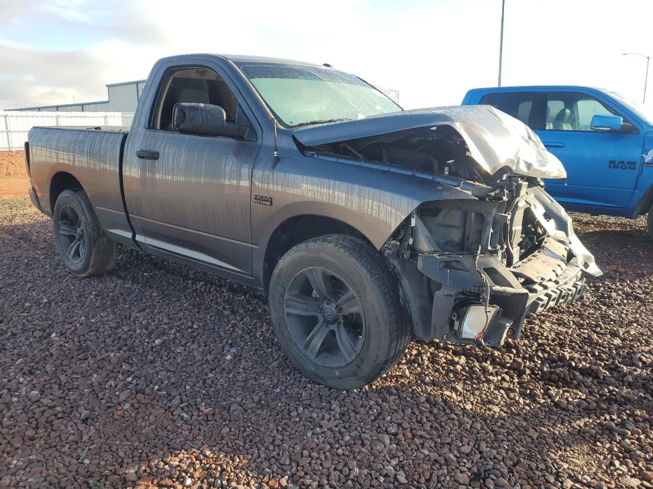 2014 RAM 1500 ST - Фото 4