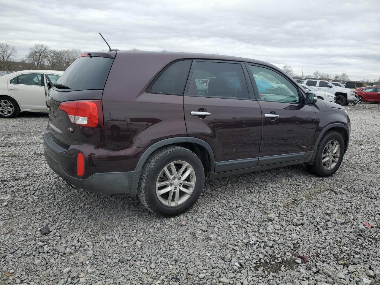 2014 KIA SORENTO LX - Image 3