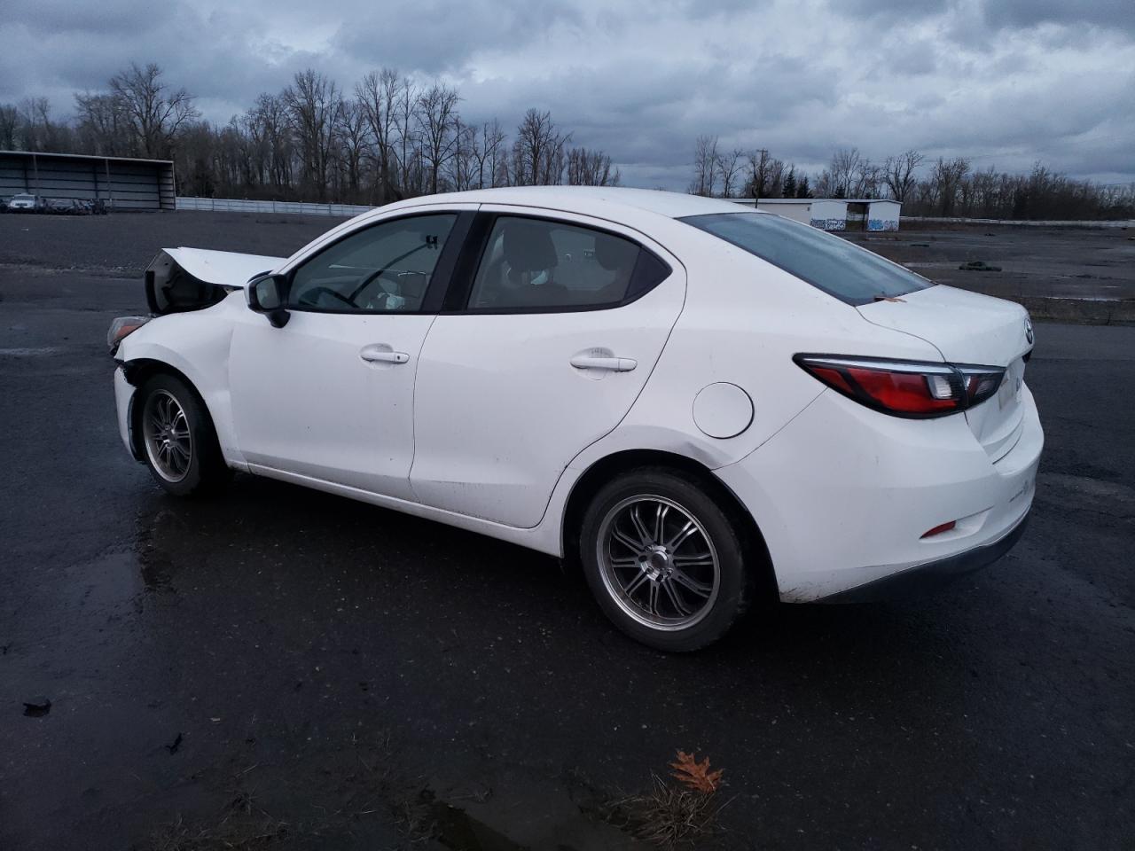 2017 TOYOTA YARIS IA - Image 2