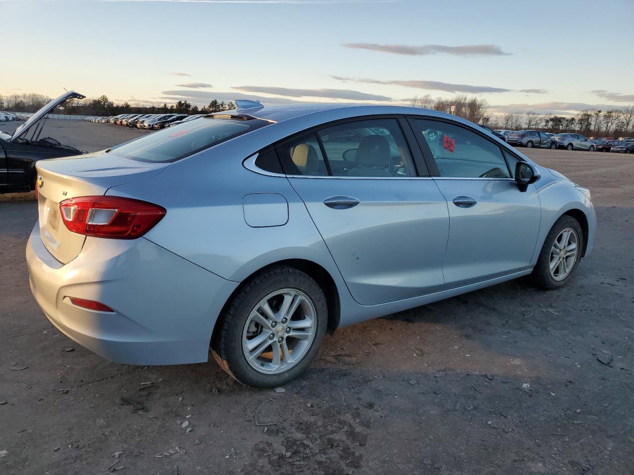 2017 CHEVROLET CRUZE LT - Фото 3