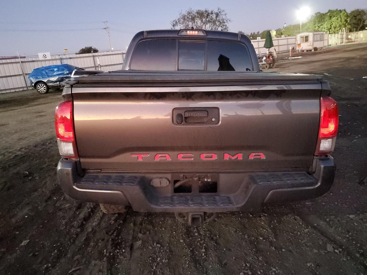 2016 TOYOTA TACOMA DOU - Image 6
