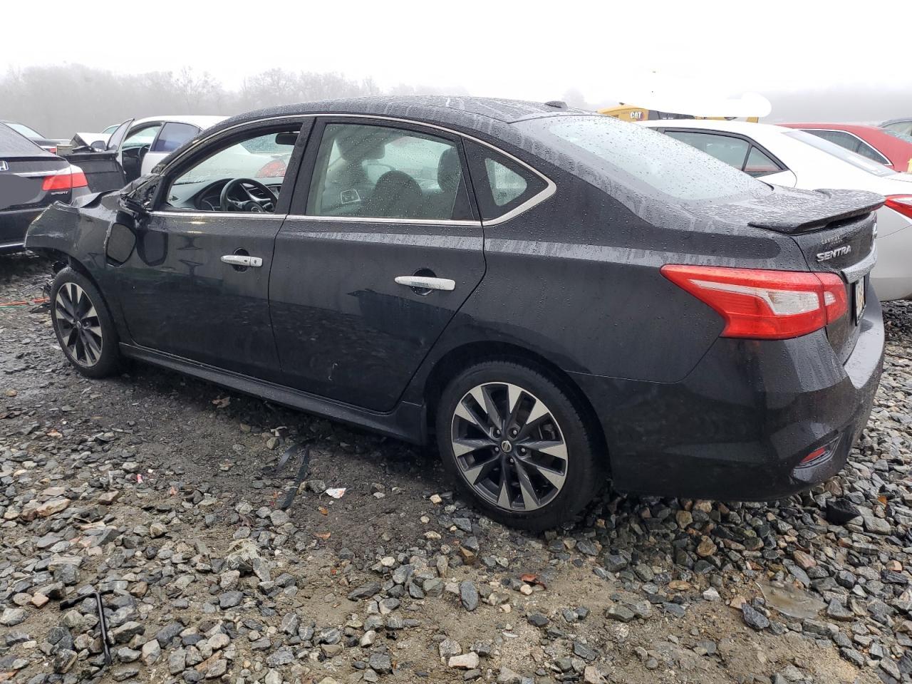 2017 NISSAN SENTRA S - Фото 2