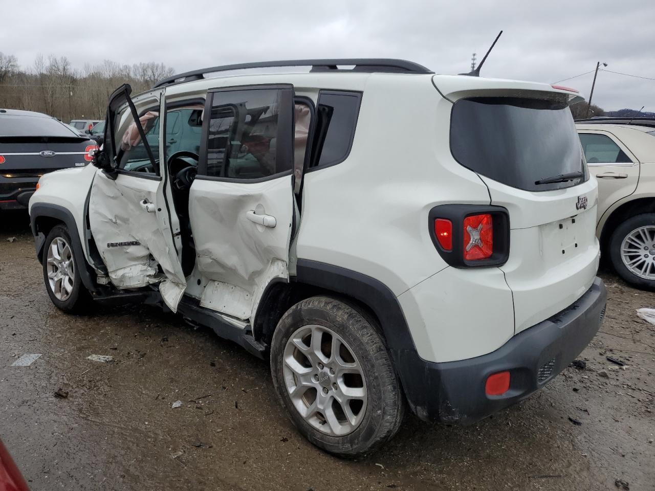 2016 JEEP RENEGADE L - Фото 2