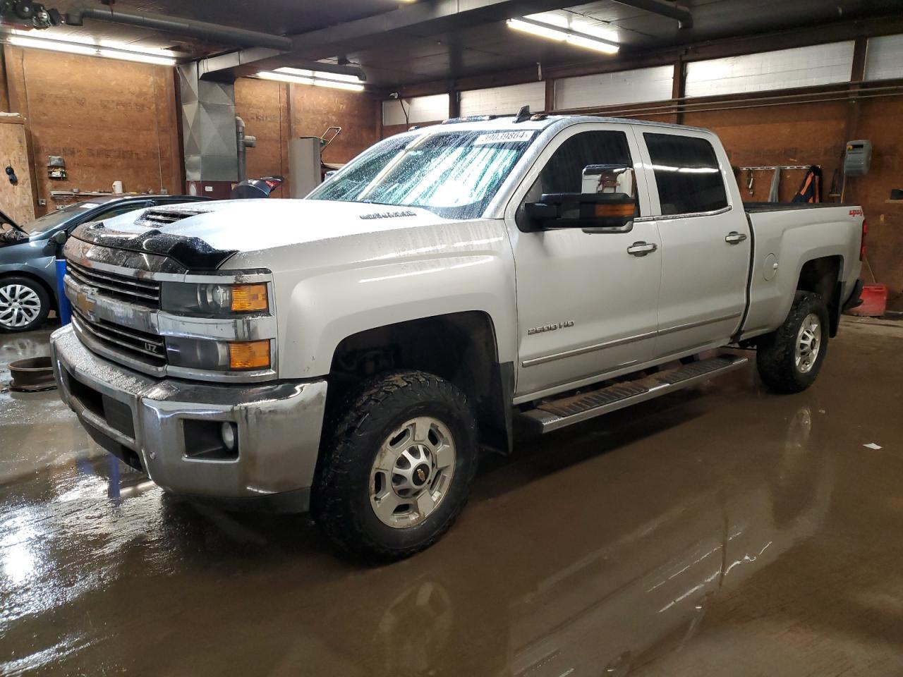 2019 CHEVROLET SILVERADO