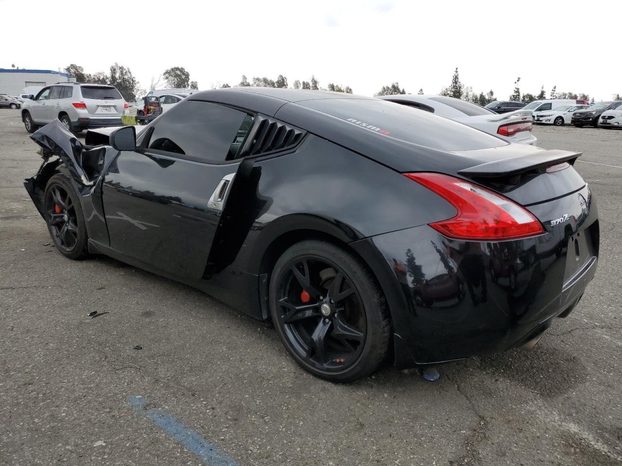 2012 NISSAN 370Z BASE - Фото 2