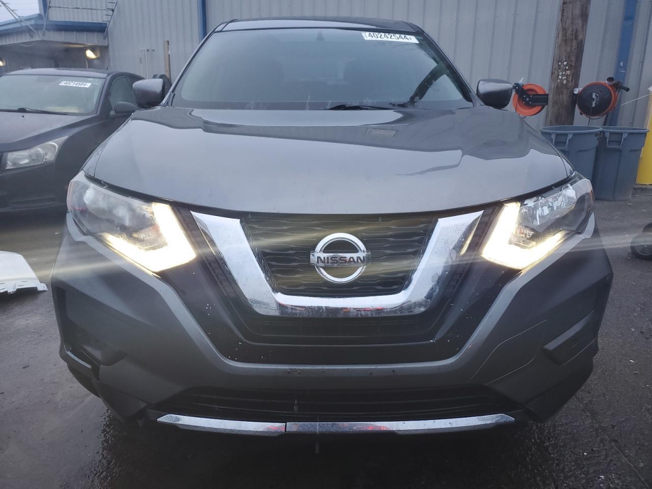 2017 NISSAN ROGUE S - Image 5
