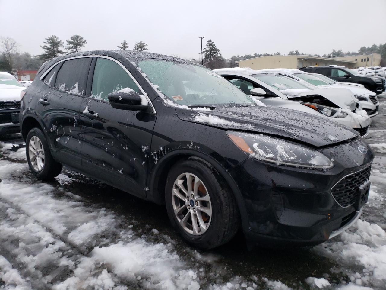 2020 FORD ESCAPE SE - Image 4