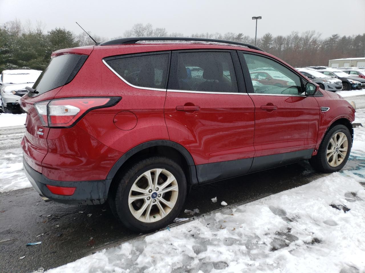 2017 FORD ESCAPE SE - Фото 3
