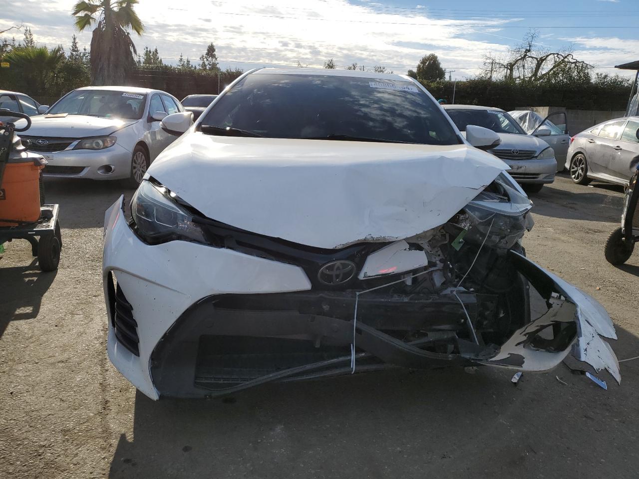 2018 TOYOTA COROLLA L - Image 5