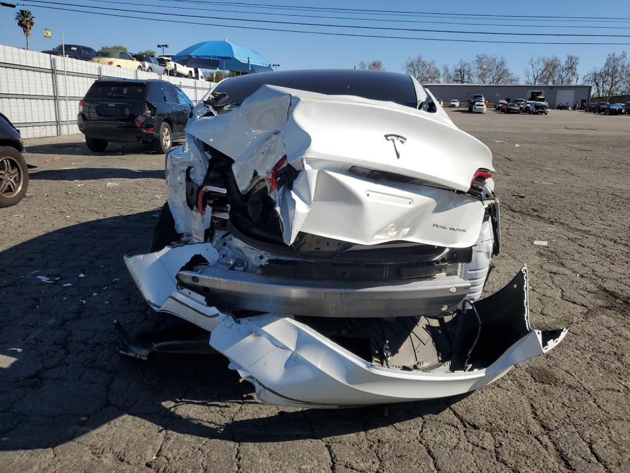2022 TESLA MODEL 3 - Image 6