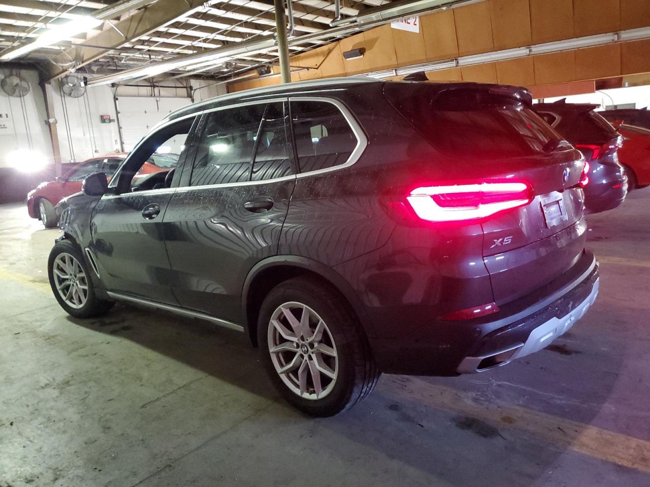 2023 BMW X5 XDRIVE4 - Image 2