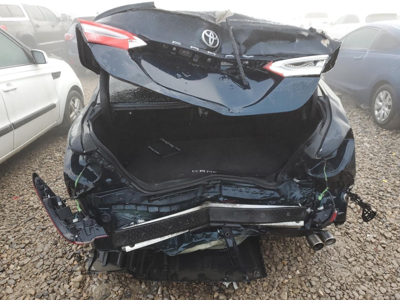 2018 TOYOTA CAMRY L - Фото 6