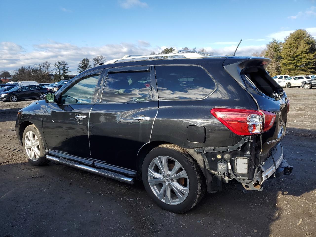 2018 NISSAN PATHFINDER - Фото 2
