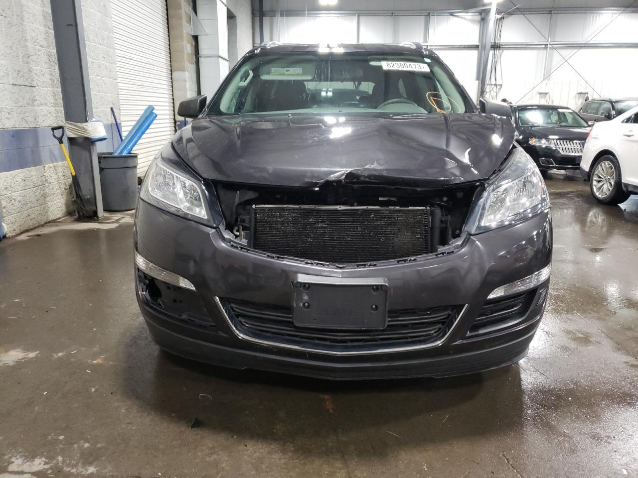 2014 CHEVROLET TRAVERSE L - Фото 5