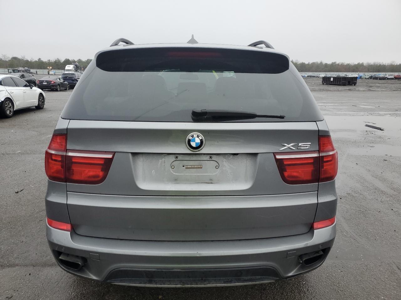 2011 BMW X5 - Фото 6