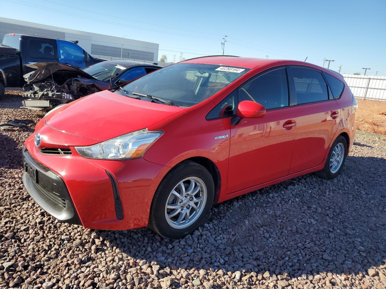 2016 TOYOTA PRIUS V car image