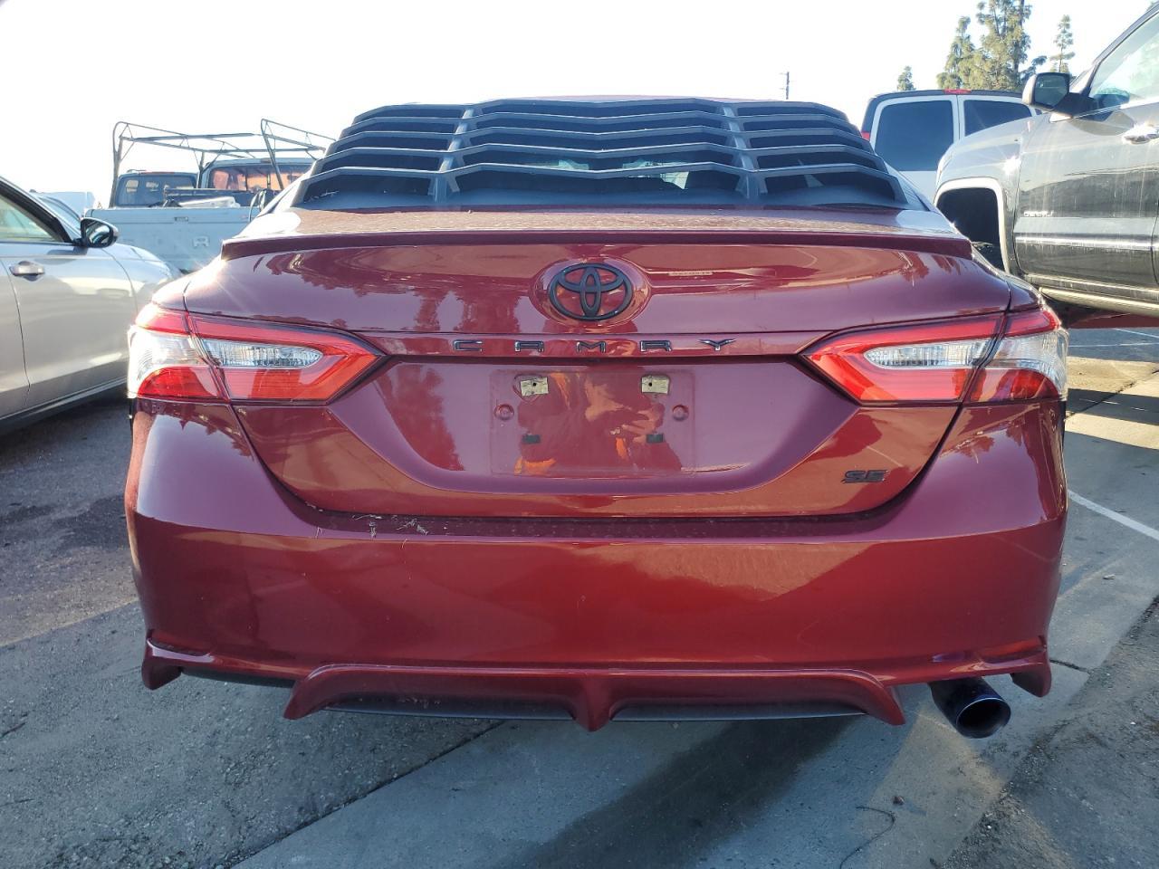 2018 TOYOTA CAMRY L - Image 6