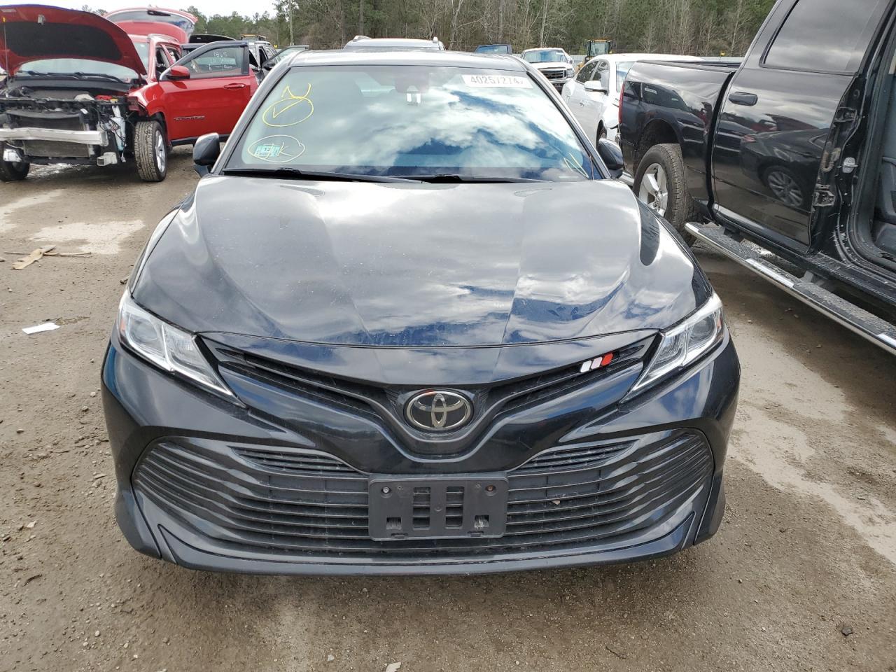 2020 TOYOTA CAMRY LE - Фото 5