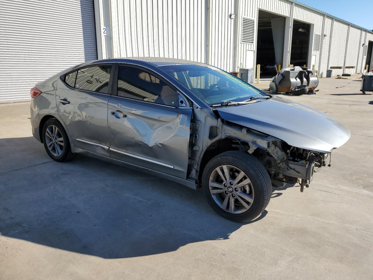 2018 HYUNDAI ELANTRA SE - Image 4