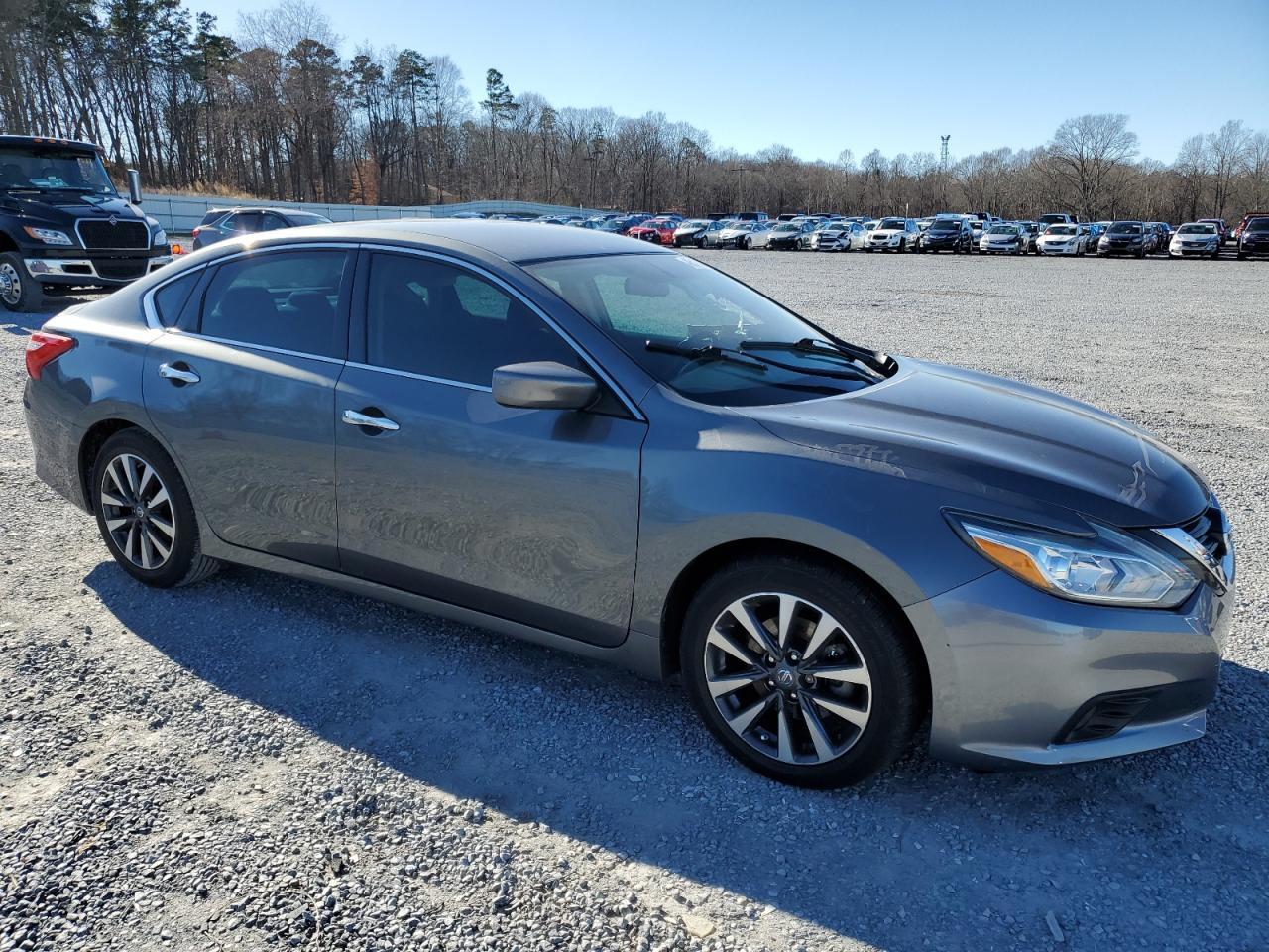 2017 NISSAN ALTIMA 2.5 - Фото 4