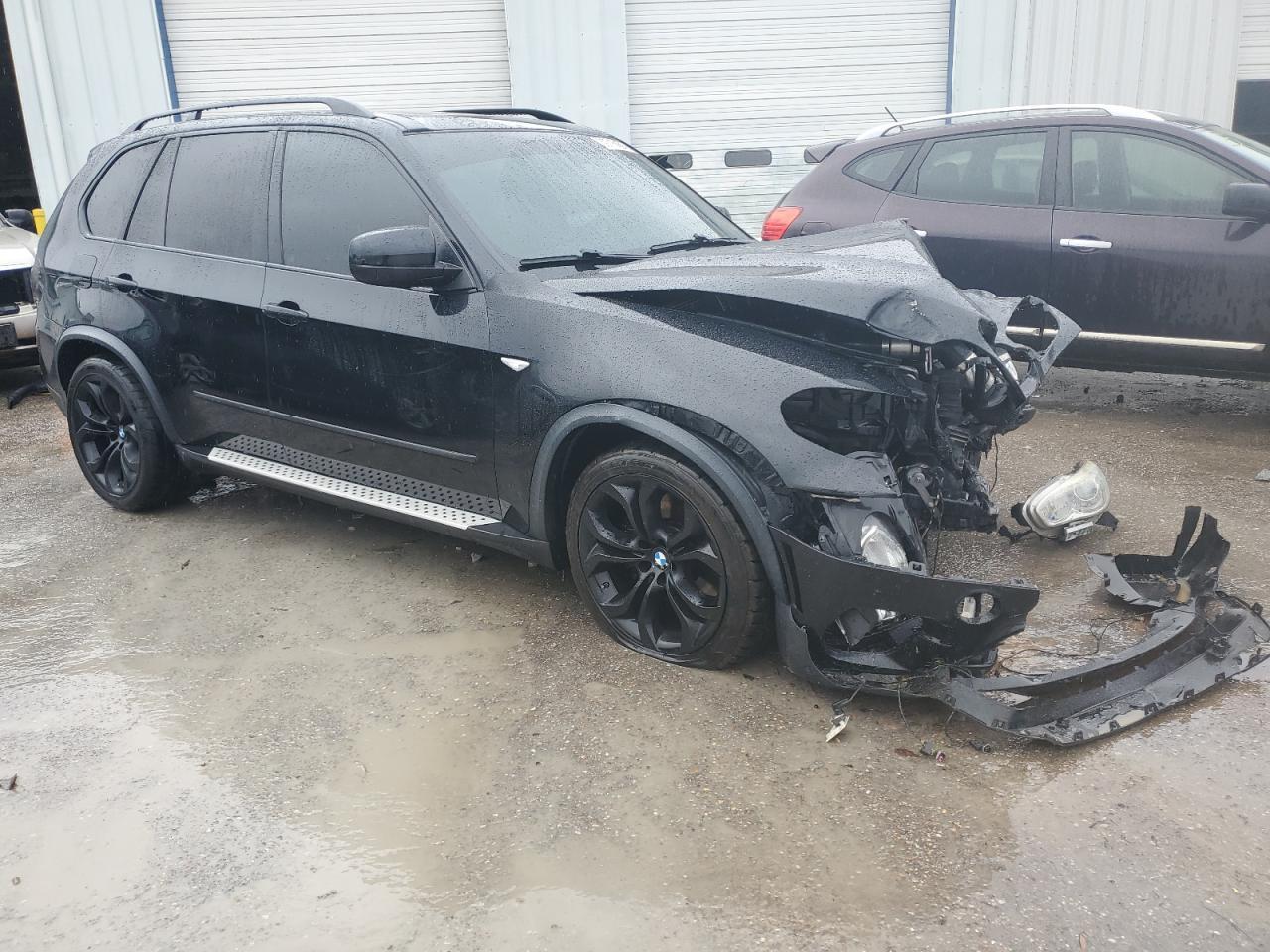 2013 BMW X5 XDRIVE5 - Image 4
