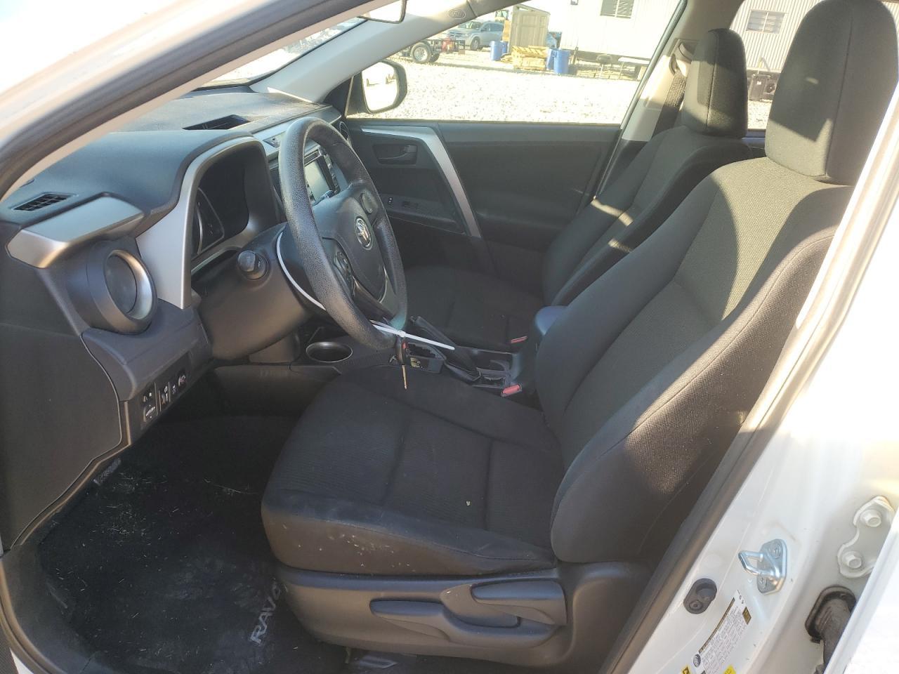 2014 TOYOTA RAV4 LE - Фото 7